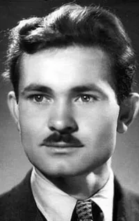 Эдуард Бочаров
